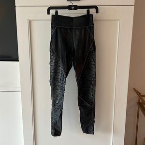 Carbon38 gunmetal Moto design Takara legging
